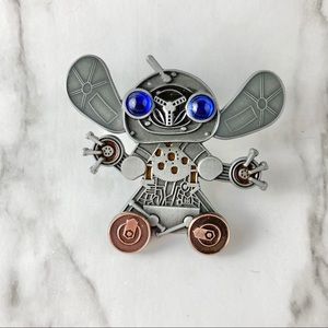 Disney - Stitch Robot Spinning Toes Trading Pin